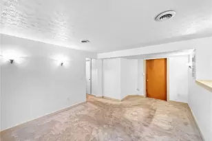 117 Walnut Dr, Economy, PA 15005 - Photo 28
