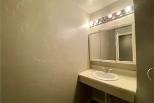 2628 Edwards Wy, Pittsburgh, PA 15203 - Photo 10