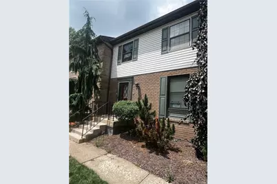 204 Rainprint Ln, Murrysville, PA 15668 - Photo 2
