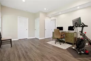 2153 Shawnee Dr, South Strabane, PA 15301 - Photo 26