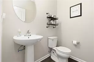 2153 Shawnee Dr, South Strabane, PA 15301 - Photo 14