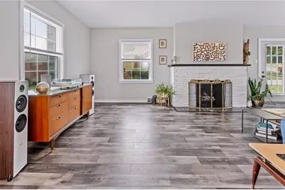 97 Belmont Cir, Uniontown, PA 15401 - Photo 10