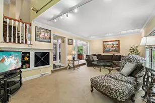 2135 S Huntington Ct S, Pittsburgh, PA 15090 - Photo 12
