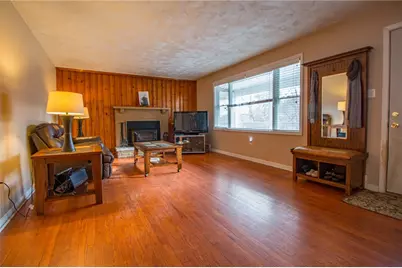 2276 Hill St, South Heights, PA 15081 - Photo 8