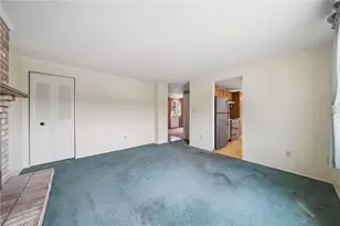 132 Tippecanoe Dr, Hempfield Township, PA 15601 - Photo 14