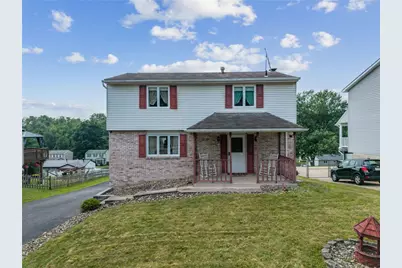 132 Tippecanoe Dr, Hempfield Township, PA 15601 - Photo 1
