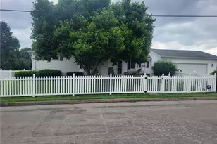 1041 W Main St, Sharpsville, PA 16150 - Photo 1