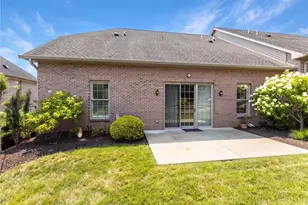 1714 Waterleaf Dr, Sewickley, PA 15143 - Photo 4