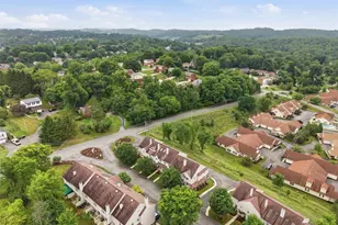 105 Old Village Ln, Bethel Park, PA 15102 - Photo 36