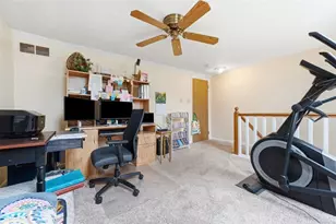 105 Old Village Ln, Bethel Park, PA 15102 - Photo 24