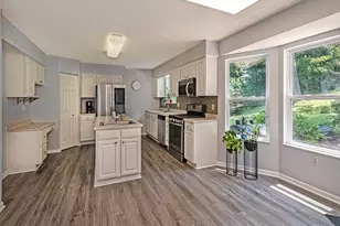 2013 Blossom Dr, Richland, PA 15044 - Photo 12