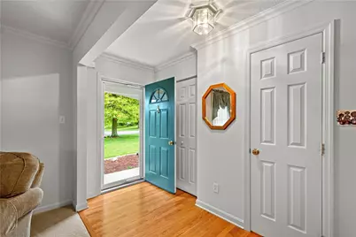 213 Walnut, Nottingham, PA 15330 - Photo 4