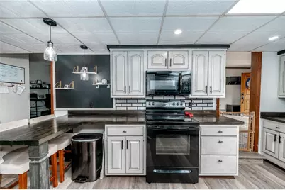 1121 Dixon Rd, Cherryhll Township-Clymer, PA 15728 - Photo 8