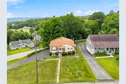 105 King Street, Westmont Hilltop School District, PA 15905 - Photo 4