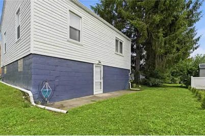 118 Homewood Ave, Washington Township, PA 15012 - Photo 32