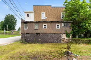 106 Main St, Franklin Township, PA 15480 - Photo 4