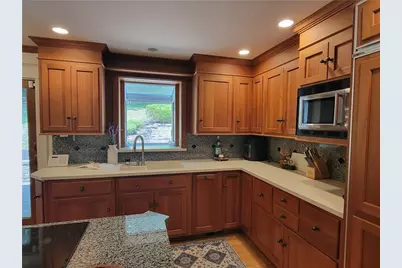 121 Berwyn Rd, Ross Twp, PA 15237 - Photo 18
