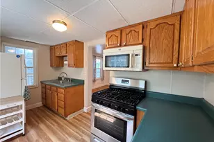 9238 Bissell Way, Pittsburgh, PA 15201 - Photo 6