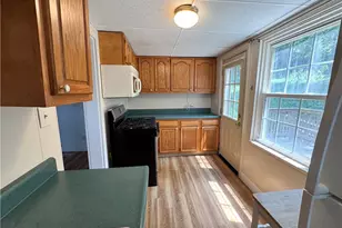 9238 Bissell Way, Pittsburgh, PA 15201 - Photo 4