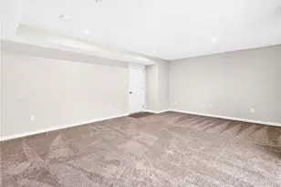 4009 Crown Dr, South Park, PA 15129 - Photo 16
