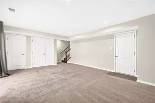 4009 Crown Dr, South Park, PA 15129 - Photo 20