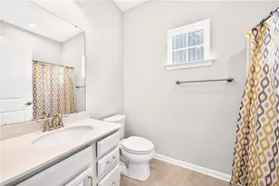 4009 Crown Dr, South Park, PA 15129 - Photo 18