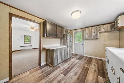 312 Harrison Ave, Vandergrift, PA 15629 - Photo 14