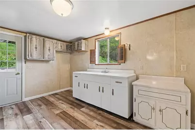 312 Harrison Ave, Vandergrift, PA 15629 - Photo 18