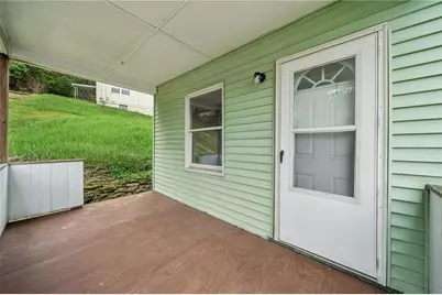 312 Harrison Ave, Vandergrift, PA 15629 - Photo 4