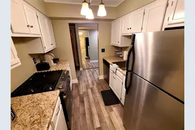 1335 Forest Green Dr, Moon/Crescent Twp, PA 15108 - Photo 6