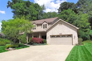 229 Katherine Dr, North Huntingdon, PA 15642 - Photo 2