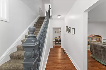 210 3rd St, McDonald, PA 15057 - Photo 6
