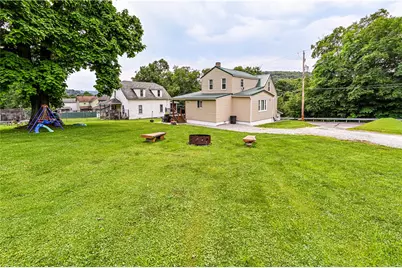 138 Penn Ave, Conemaugh Township, PA 15935 - Photo 10