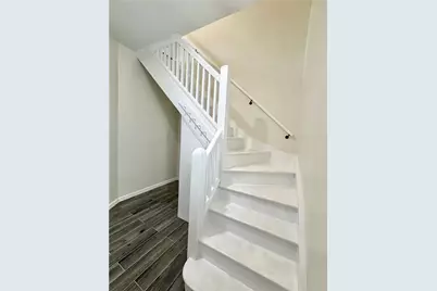 245 Frederick Ave #243, Sewickley, PA 15143 - Photo 2