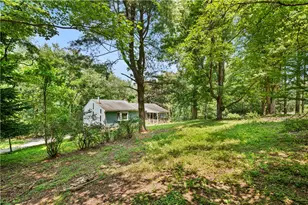 237 Leslie Rd, Middlesex Township, PA 16059 - Photo 2
