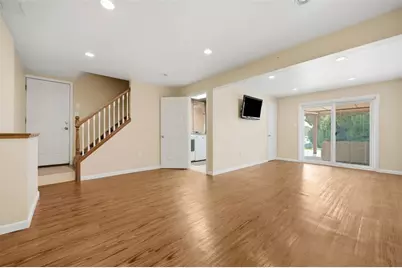 390 Gemini Drive, Economy, PA 15042 - Photo 24