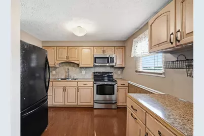 390 Gemini Drive, Economy, PA 15042 - Photo 10