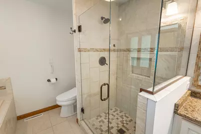220 Thornwood Dr, Twp of But SE, PA 16001 - Photo 22