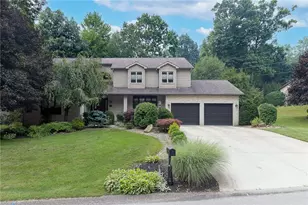 220 Thornwood Dr, Twp of But SE, PA 16001 - Photo 2