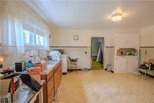 50 1st Ave, Carmichaels-Cumberland, PA 15357 - Photo 18
