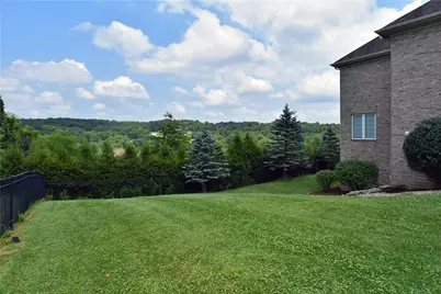 2183 Grandeur Dr., Hampton, PA 15044 - Photo 2