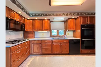 612 Methodist Road, Hempfield Township, PA 16125 - Photo 32