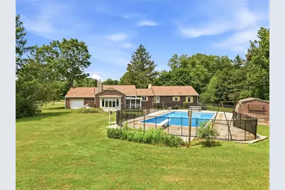 612 Methodist Road, Hempfield Township, PA 16125 - Photo 2