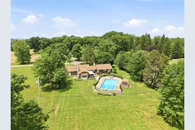 612 Methodist Road, Hempfield Township, PA 16125 - Photo 8