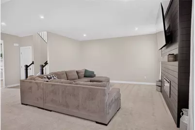 21 Dana Dr, Findlay Township, PA 15108 - Photo 8