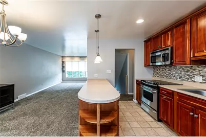 704 King St, White Oak, PA 15132 - Photo 8