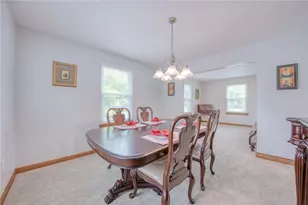 102 Bayberry Ln, Cranberry Township, PA 16066 - Photo 8
