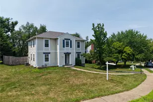 102 Bayberry Ln, Cranberry Township, PA 16066 - Photo 1