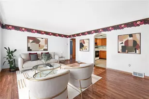 339 Berry St, Baden, PA 15005 - Photo 4