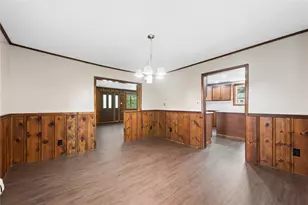 1722 Strangford Rd, Burrel-Blacklick, PA 15717 - Photo 8